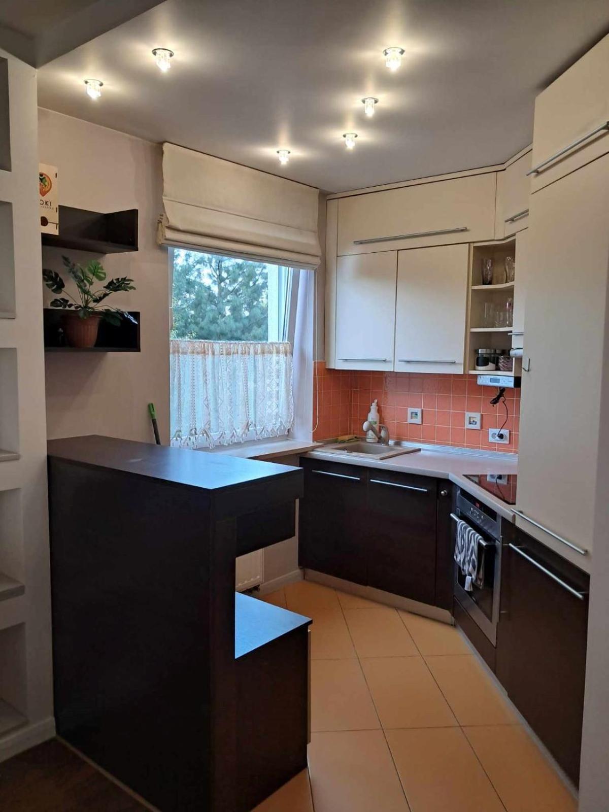Apartament Julia 1-4 Os Parter Balkon Garaz Westerplatte キェルツェ エクステリア 写真